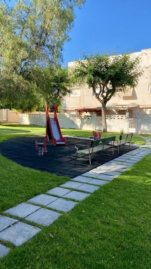 شقة Bungalow Playa إل كامبيلو المظهر الخارجي الصورة